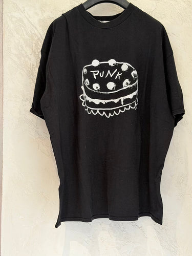 Simon Cracker Simon Cracker T-shirt Punk Cake | Loft 33