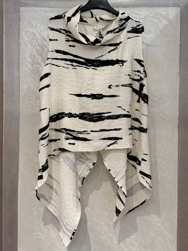 Wendy Trendy Wendy Trendy Tank Top Zebra | Loft 33