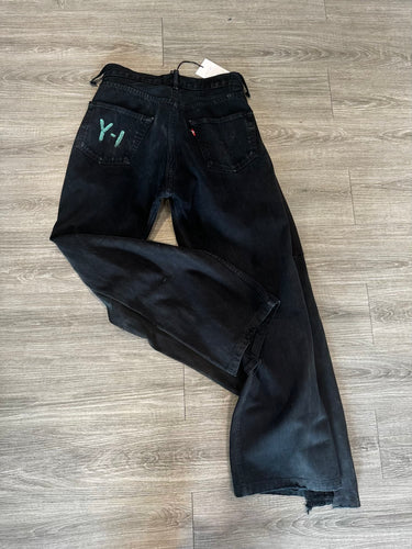 YI YI Reworked Denim Levi's | Loft 33